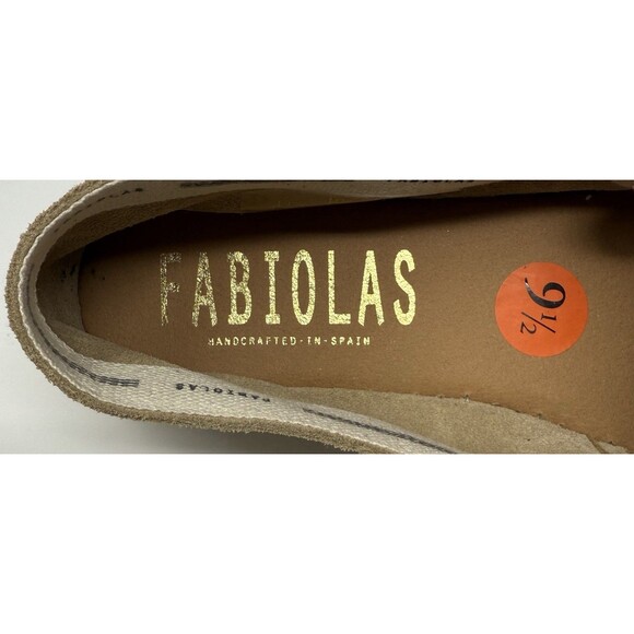 New FABIOLAS Beige Suede Floral Embroidered‎ Espadrilles Shoes 41 9.5 NWOB - Picture 6 of 9